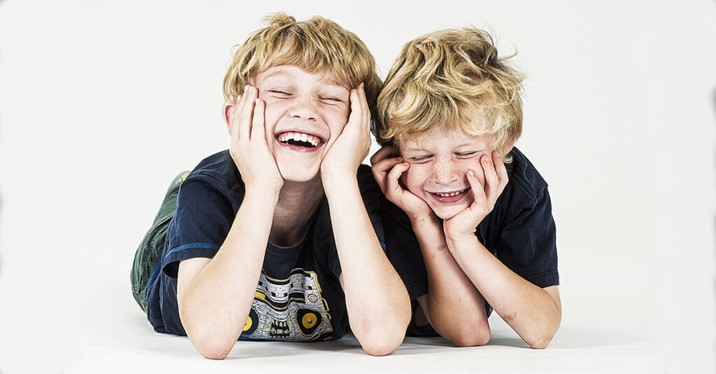 søskende fotograf