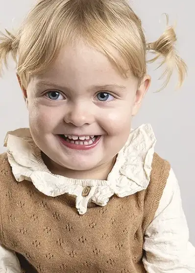 børneportræt taget i studiet i Århus taget fotograf hos familieportræt.dk