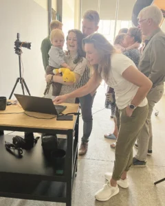 portræt af fotografen hos Familieportræt i Århus, Kirsten Adler